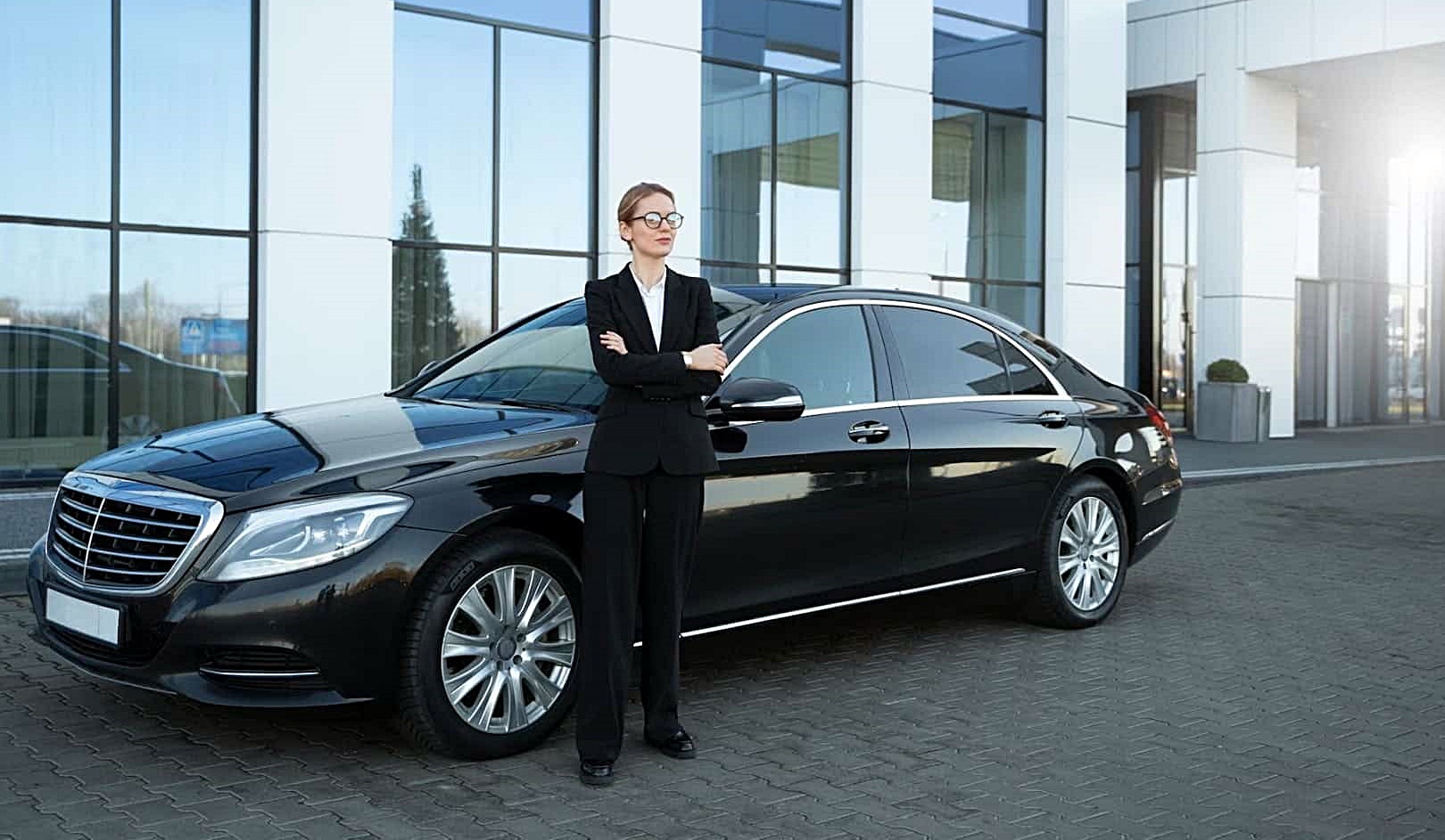 Premier Limo Service in Rhode Island | Luxury & Reliability You Can Count On